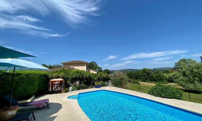 Cherveix-Cubas Villa | Family holiday home, PRIVATE POOL, excellent entertaining space and close to a busy rural village.