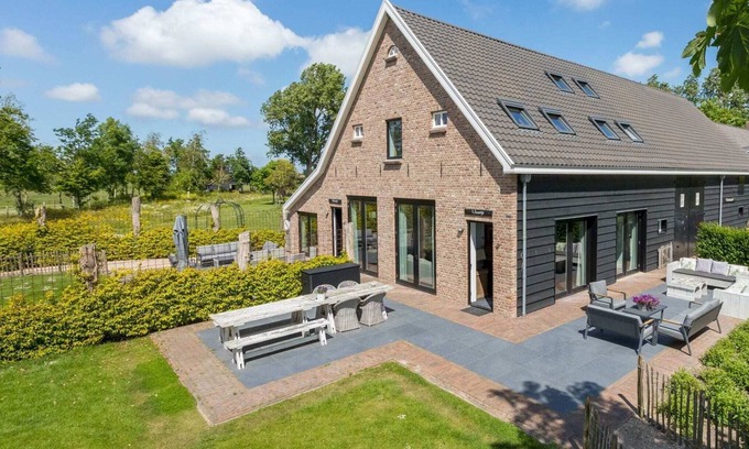Municipality of Veere Villa | Family Home in Zeeland near Oranjezon Beach