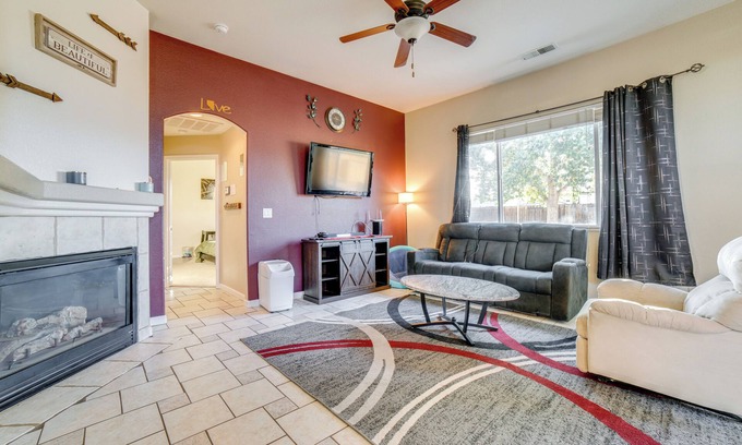 Dayton House | Family Home w/Playground & BBQ in Dayton!