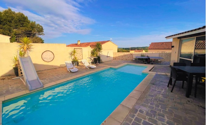 Fournes House | Family home with pool near Pont du Gard