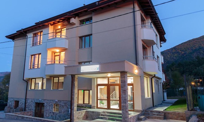 Sapareva Banya Hotel | Family Hotel Relaxa
