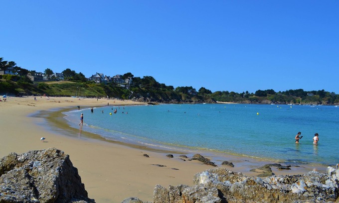 Saint-Lunaire House | Family House 300 meters from one of the beaches