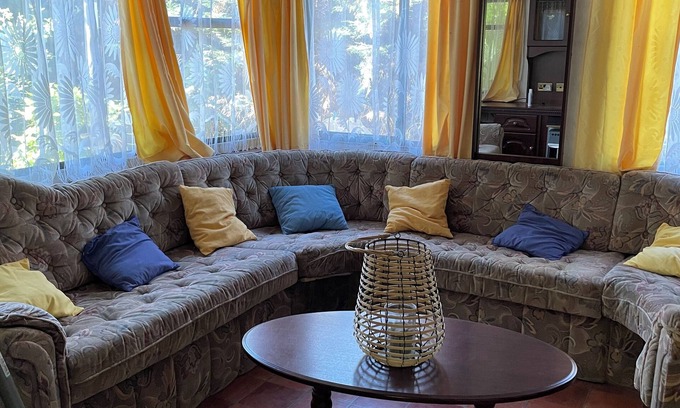 Saint-Andre-de-Lidon House | Family mobile home on a quiet, friendly campsite