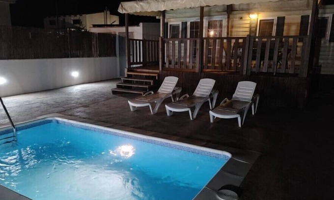 Alcanar RV Rental | Family mobile home with private pool, terrace and barbecue. "INDIAN LIME"