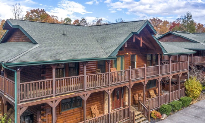 Hemlock Hills Cabin | Family Ties Lodge | Group Cabin w. Decks, 2 Hot Tubs, Game Room +More