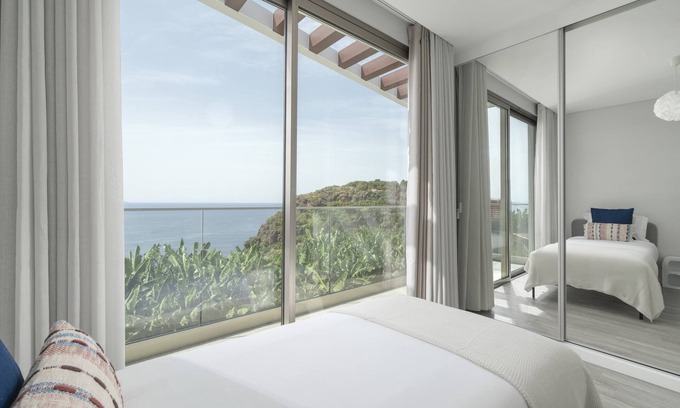 Ponta do Sol Villa | Family Vacation With Private Pool - Vila Chu