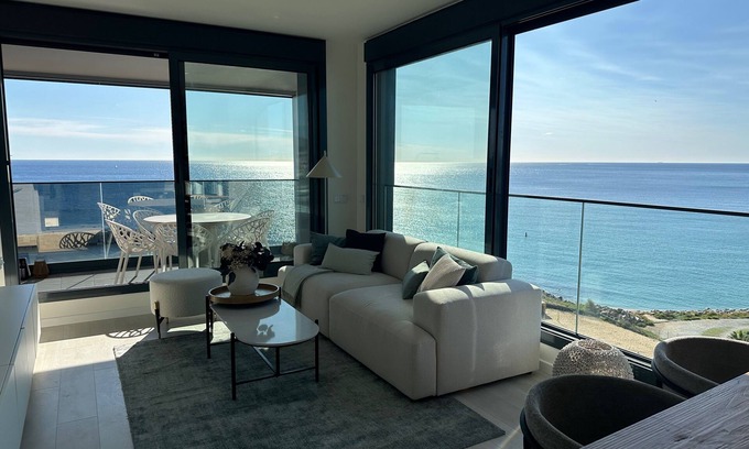 Badalona Apartment | Fantastic apartment right on the beach in Barcelona, with balcony and pool!