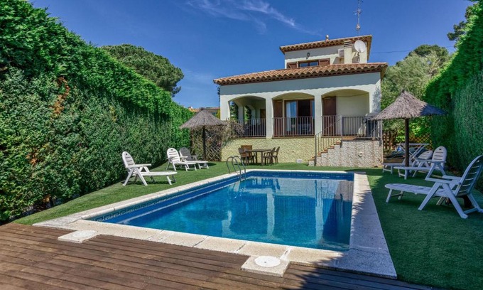 Torroella de Montgri Villa | Fantastic Family Villa