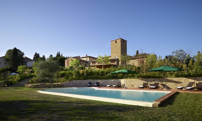 Petrognano House | Fantastic Villa with swimming pool for max 37 people