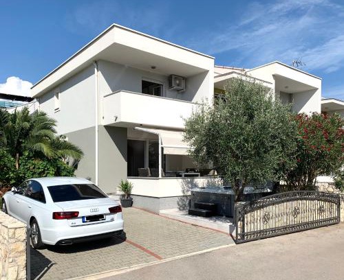 Novalja Villa | Fantasy Classic Maisonette