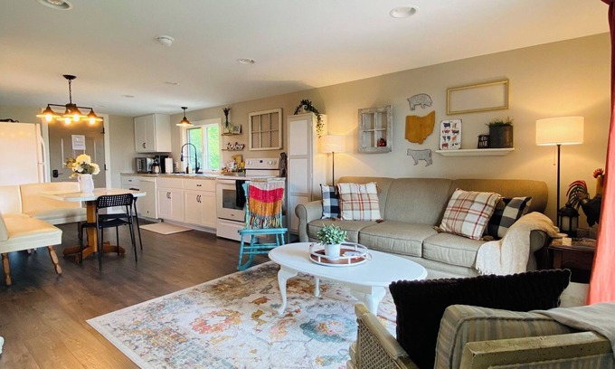 Fredericktown Other | Farm View Suite