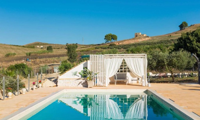 Buseto Palizzolo House | Fattoria Spezia - Nespola