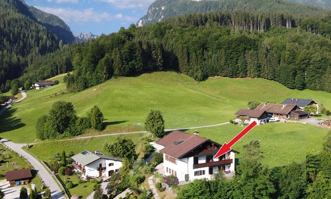 Ramsau bei Berchtesgaden Apartment | Ferienwohnung Nr. 2, 1-2 Pers., 48 qm, Dusche/wc, Nord-ost-balkon, TV, 1 Schlafzimmer + Wohnschlafzimmer, Neue Wohnküche