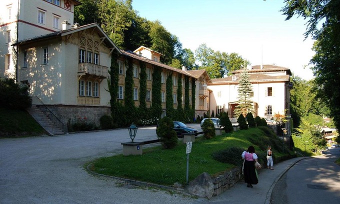 Berchtesgaden Apartment | Ferienappartement Königliche Villa Berchtesgaden