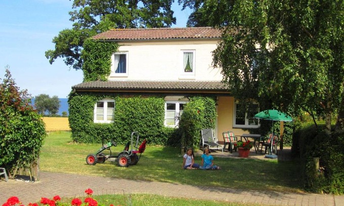 Katharinenhof House | Ferienbauernhof Liesenberg Försterhaus Buschwindröschen