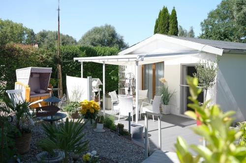 Tarnewitz House | Ferienbungalow Oase