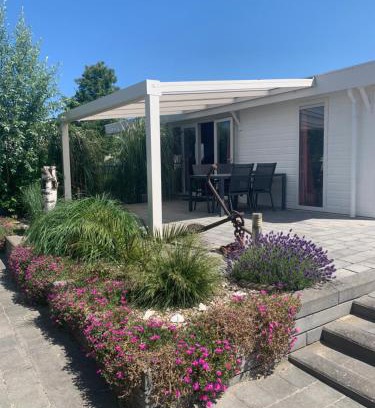 Breskens House | Ferienchalet „Sundowner“