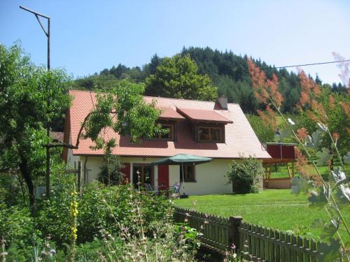 Grunern House | Ferienhaus am Kropbach