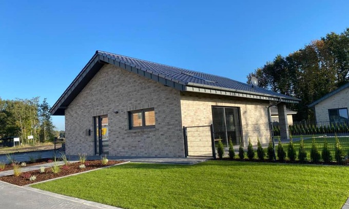 Barssel House | Ferienhaus am Harkebrügger See mit Sauna Haus Louis