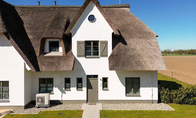 Stolpe auf Usedom Apartment | Ferienhaus Lasse Thoressen - Inseldomizil Stolpe - Urlaub Unter Reet auf Usedom