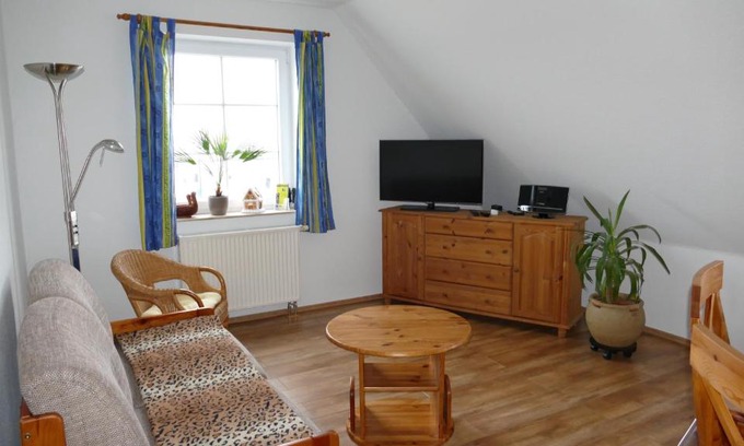 Hiddensee Apartment | Ferienwohnung 1, Neuendorf - Hiddensee