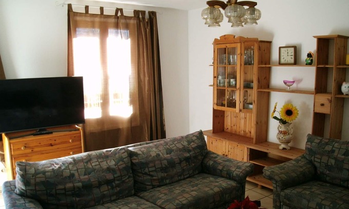 Frasdorf Apartment | Ferienwohnung 70m², Terrasse, 2 Schlafzimmer, Küche, Geschirrspüler, W-lan