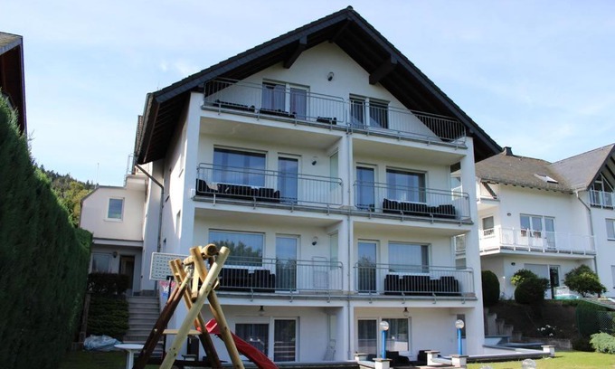Langenfeld Apartment | Ferienwohnung am Hofgarten