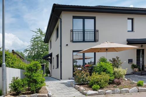 Laufen Apartment | Ferienwohnung Am Rebberg