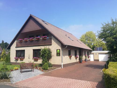 Rhauderfehn Apartment | Ferienwohnung Am See