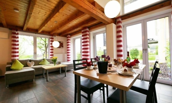 Ochsenhausen Apartment | Ferienwohnung/app. für 5 Gäste mit 77m² in Ochsenhausen