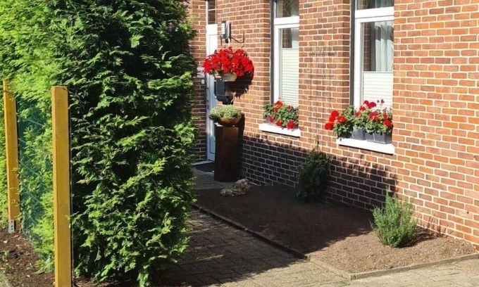 Zetel Apartment | Ferienwohnung/app. für 4 Gäste mit 70m² in Zetel