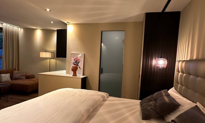 Nuertingen Apartment | Ferienwohnung/app. für 2 Gäste mit 31m² in Nürtingen