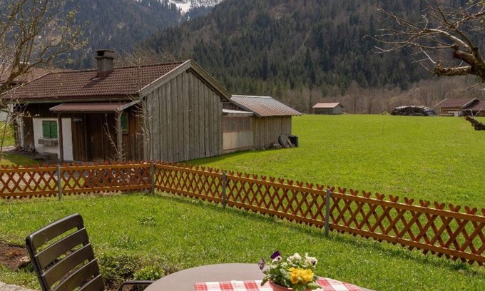 Hinterstein Apartment | Ferienwohnung Breitenberg mit Terrasse - Haus Angelika