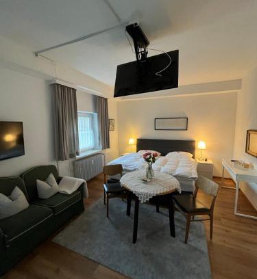 Freilassing Apartment | Ferienwohnung Einzimmerappartement