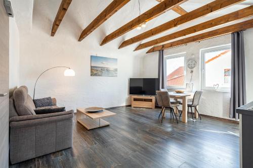 Tannenhausen Apartment | Ferienwohnung Ewiges Meer mit Loggia und schönem Ausblick am Badesee Tannenhausen