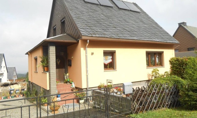 Altenberg Apartment | Ferienwohnung - Ferienhaus/-wohnung Langer