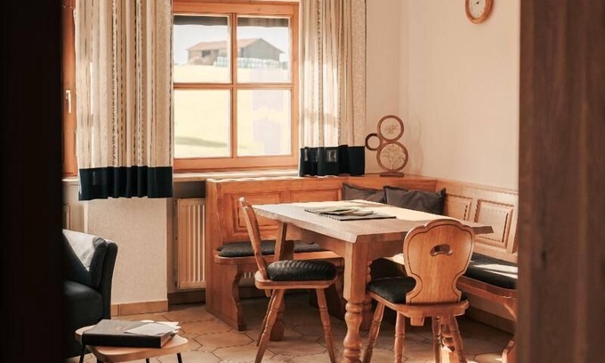 Barnzell Apartment | Ferienwohnung mit 65qm mit Zwei Schlafzimmern und Balkon