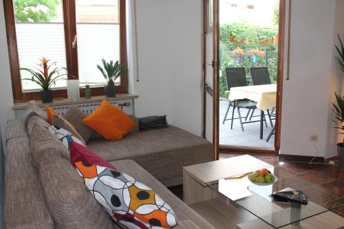 Loerrach Apartment | Ferienwohnung Novotny