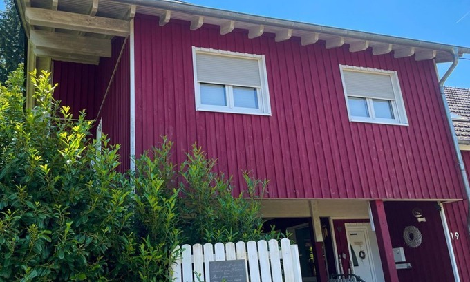 Hentern Apartment | Ferienwohnung Traumschleifchen - Appartement/fewo, Dusche, WC, Nichtraucher