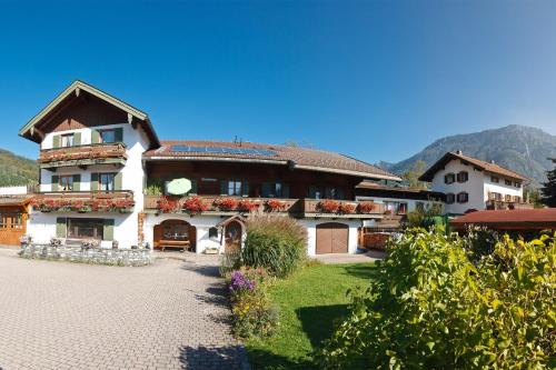 Grashof Apartment | Ferienwohnungen Gastager