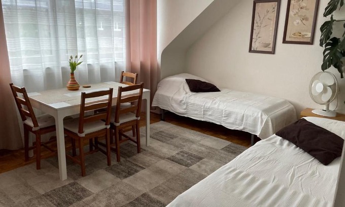 Alstaden Apartment | FeWo Oberhausen-Alstaden (Gornig)