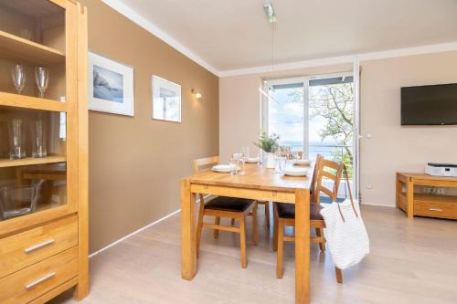 Sassnitz Apartment | FeWo Wellenspiel