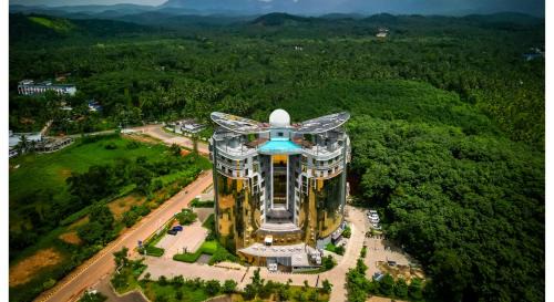 Lakkidi Hotel | Fezinn Hotel - Best Wayanad Hotel in 2024