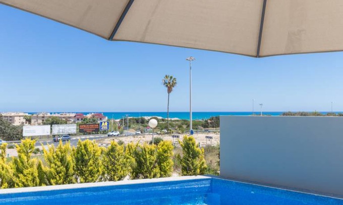 Los Secanos Villa | Fidalsa Moet&chandon sea views