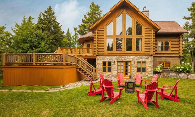 Fiddler Lake Resort Ski Chalet | Fiddler Lake Resort Chalet 48 Deer