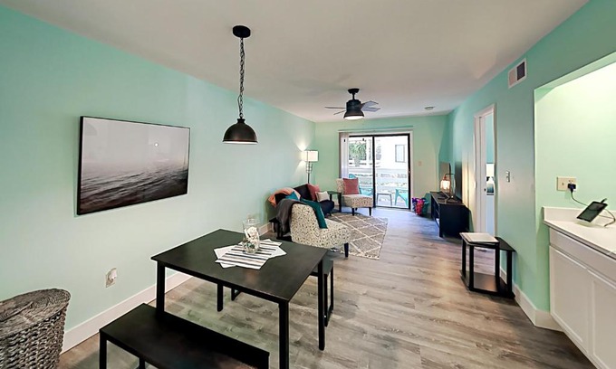Folly Field Apartment | Fiddlers Cove