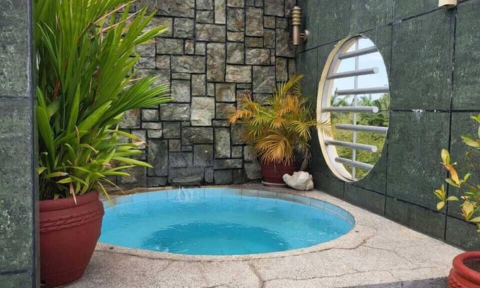 Balibago Hotel | Fields Palace Hotel