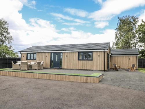 Edingale House | Fields View