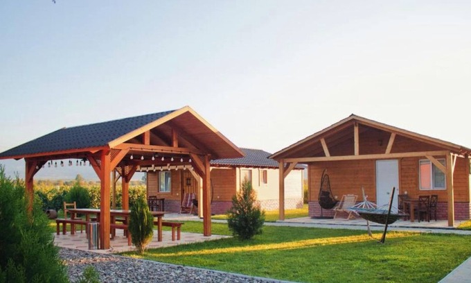 Kvemo Alvani Cottage | Finca Idoize Camping Hotel