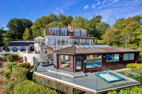 Torquay House | Finest Retreats - Cliff Lodge